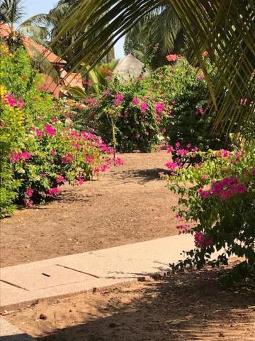 Villa18 Safari Village Saly Eksteriør bilde